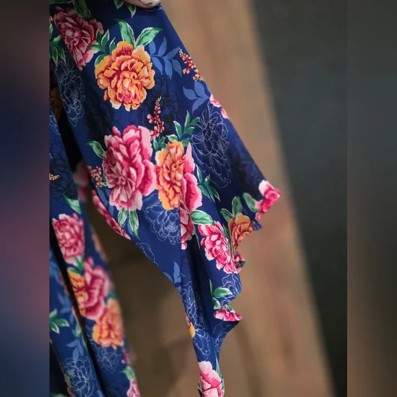 The Pinoneer Woman Ruffle Bell Sleeve Blouse Size XXXL - Picture 3 of 6